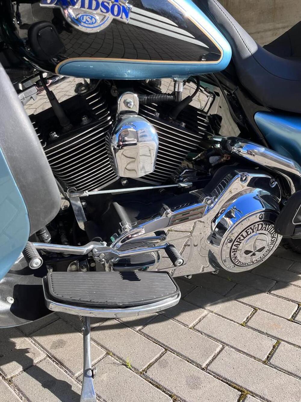 Harley-Davidson 1584 Electra Glide Ultra Classic (2007) - FLHTCU (19)