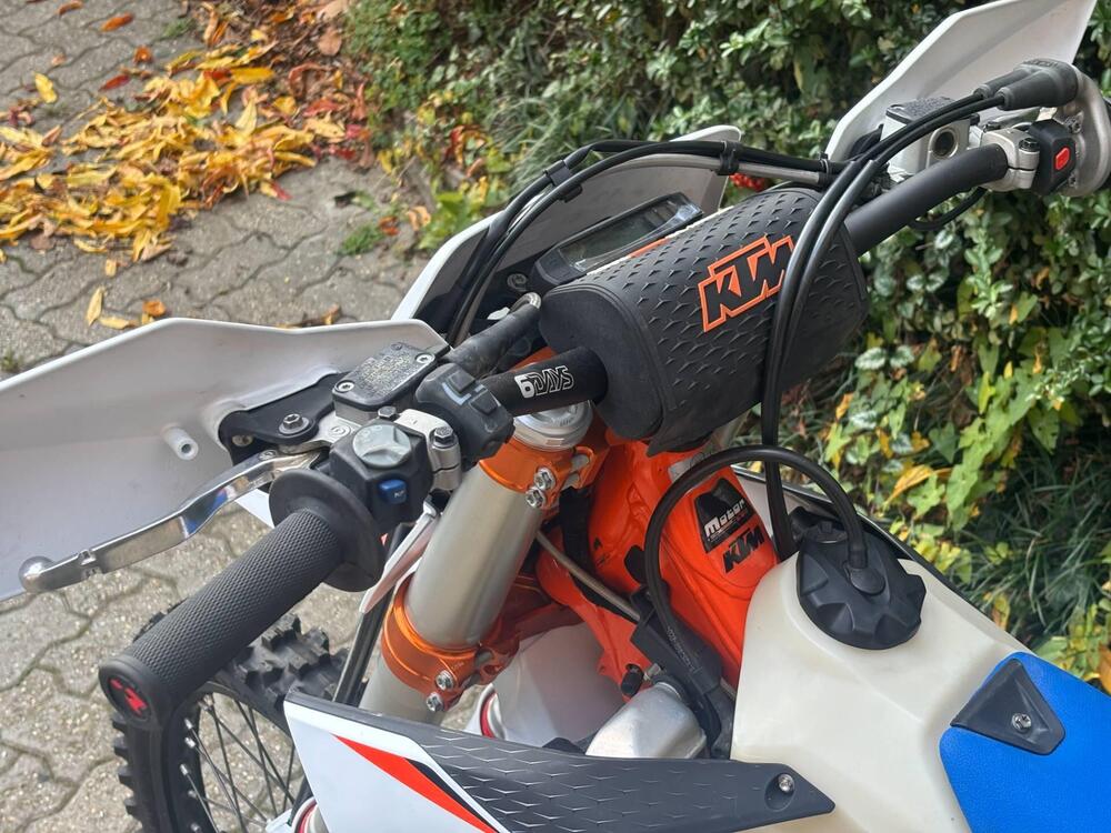 KTM 350 EXC-F Six Days (2024) (3)