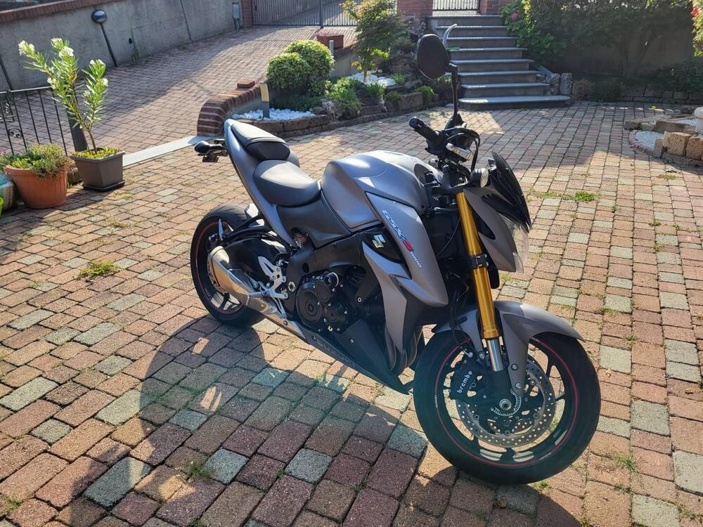 Suzuki GSX-S1000 ABS (2015 - 17) (2)