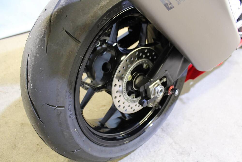 Honda CBR 1000 RR-R Fireblade SP (2024 - 25) (4)