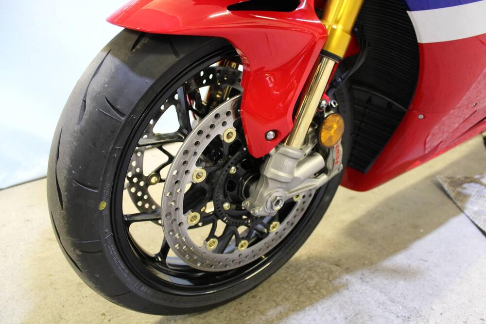 Honda CBR 1000 RR-R Fireblade SP (2024 - 25) (14)