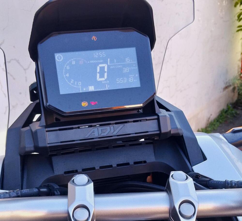Honda ADV 350 (2022 - 24) (8)