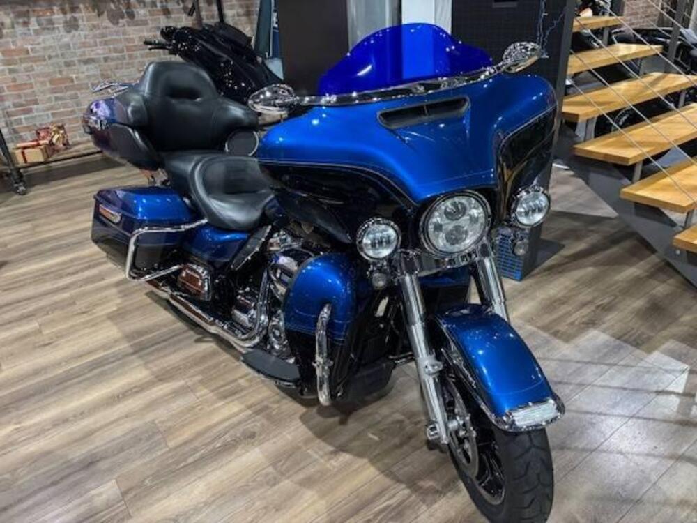 Harley-Davidson 107 Electra Glide Ultra Limited (2017 - 18) - FLHTK (3)