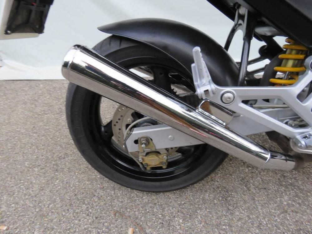 Ducati Monster 600 Dark (1998 - 01) (10)