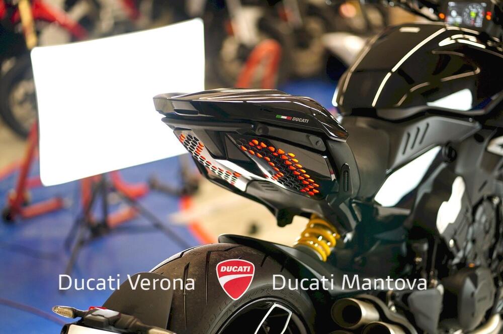 Ducati Diavel V4 (2023 - 25) (11)