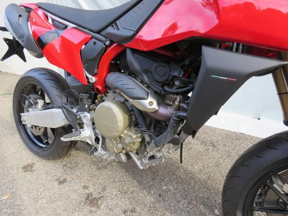 Ducati Hypermotard 698 Mono (2024 - 25) (8)