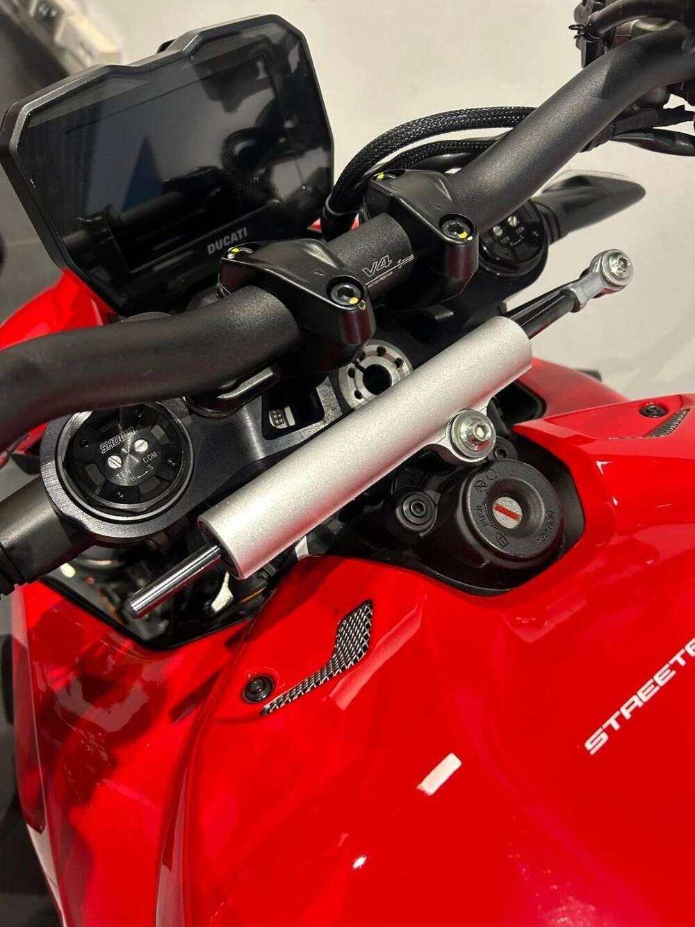 Ducati Streetfighter V4 1100 (2020) (10)