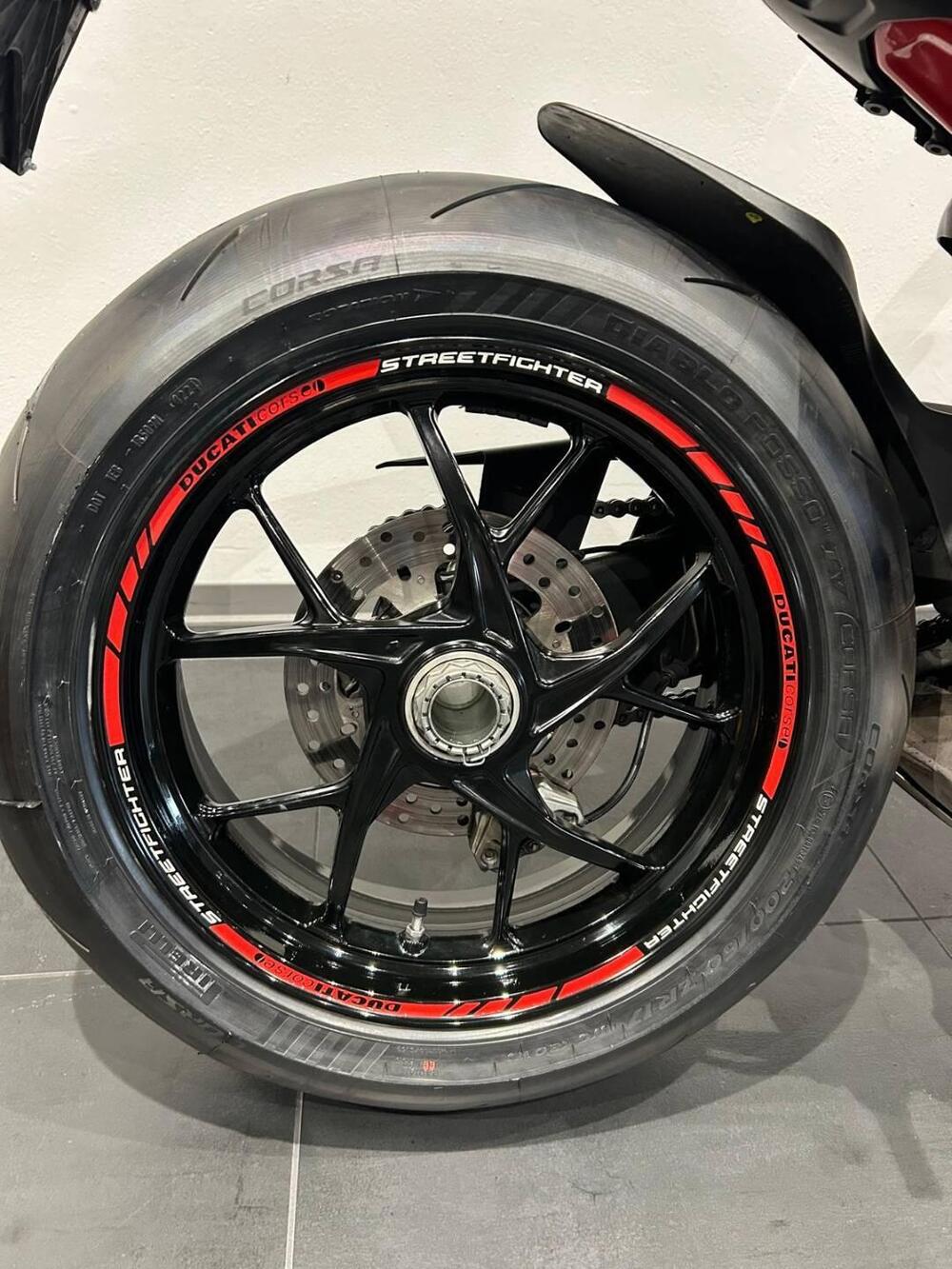 Ducati Streetfighter V4 1100 (2020) (12)