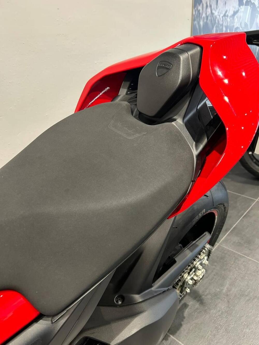 Ducati Streetfighter V4 1100 (2020) (8)