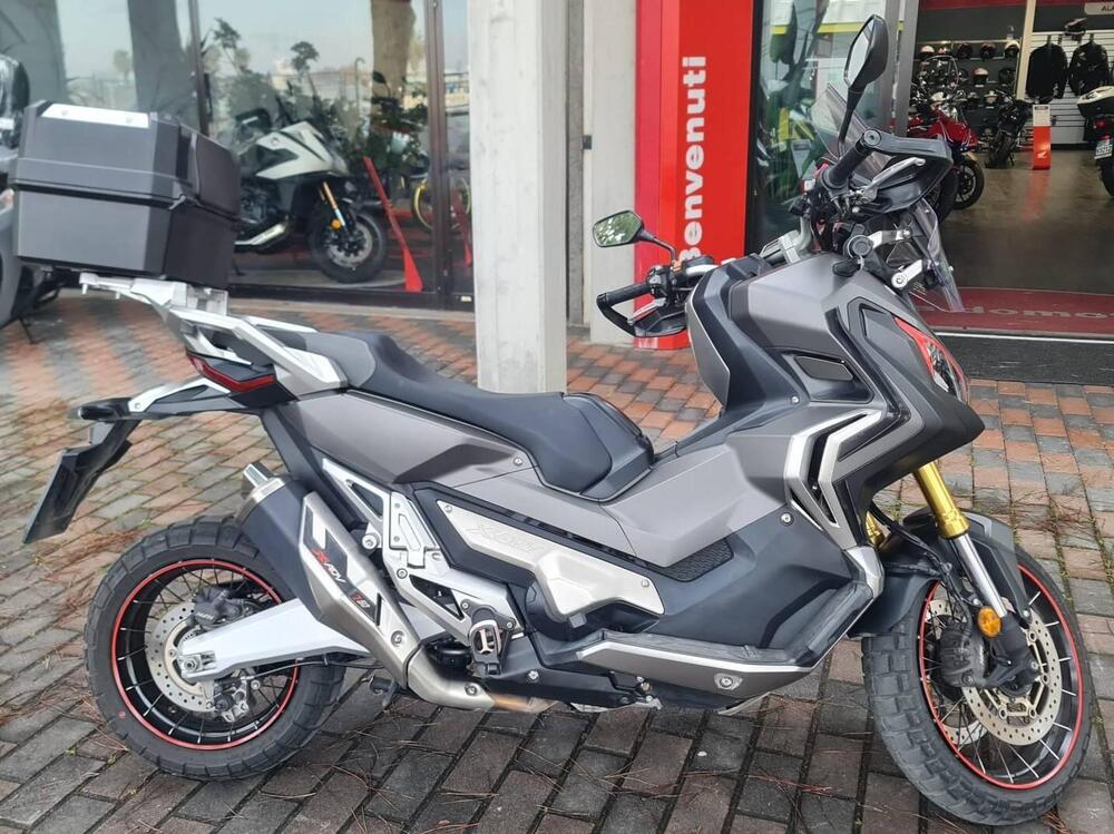 Honda X-ADV 750 (2017) (2)