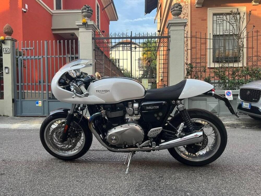 Triumph Thruxton 1200 (2016) (2)