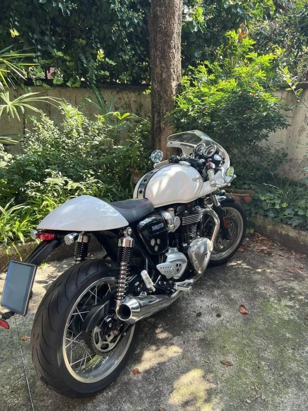 Triumph Thruxton 1200 (2016) (4)