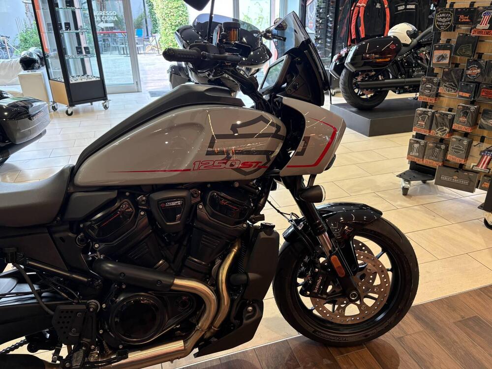Harley-Davidson Pan America 1250 ST (2025) (3)