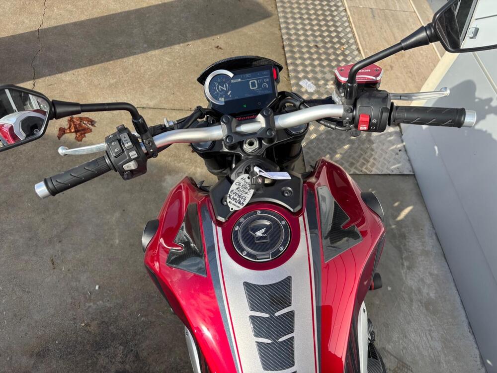 Honda CB 1000 R + Neo Sport Cafè (2019 - 20) (11)