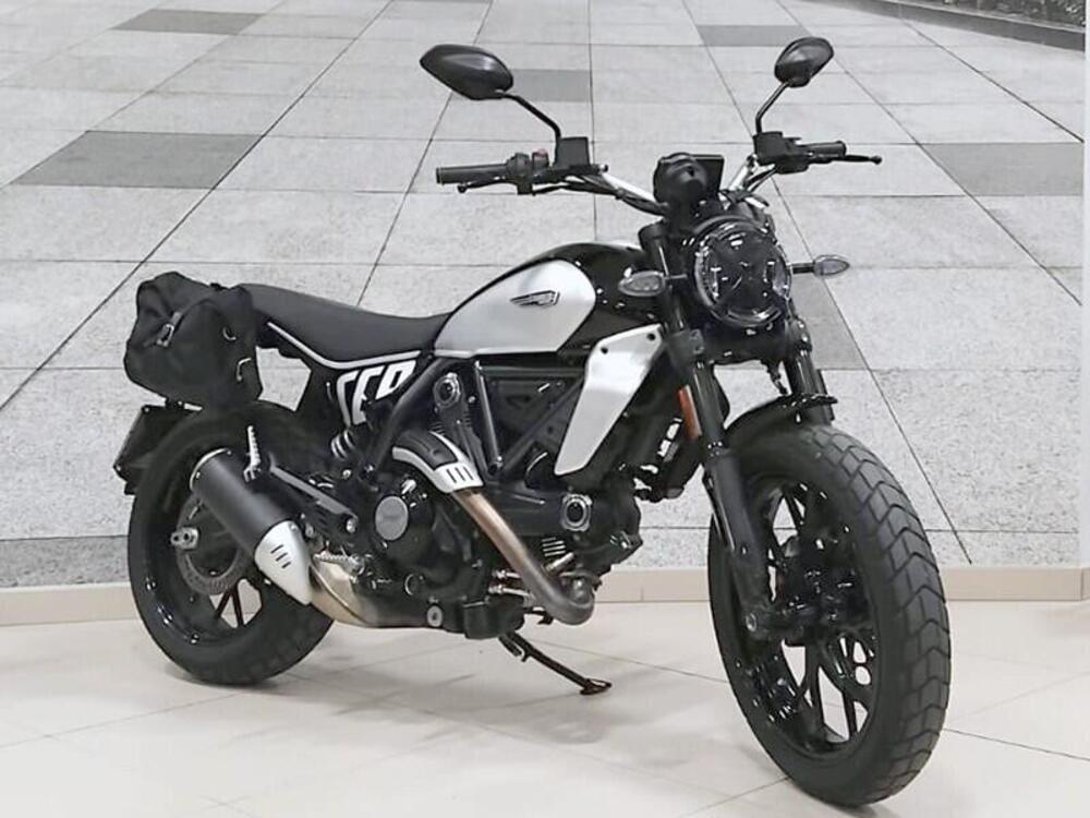 Ducati Scrambler 800 Icon (2023 - 25)