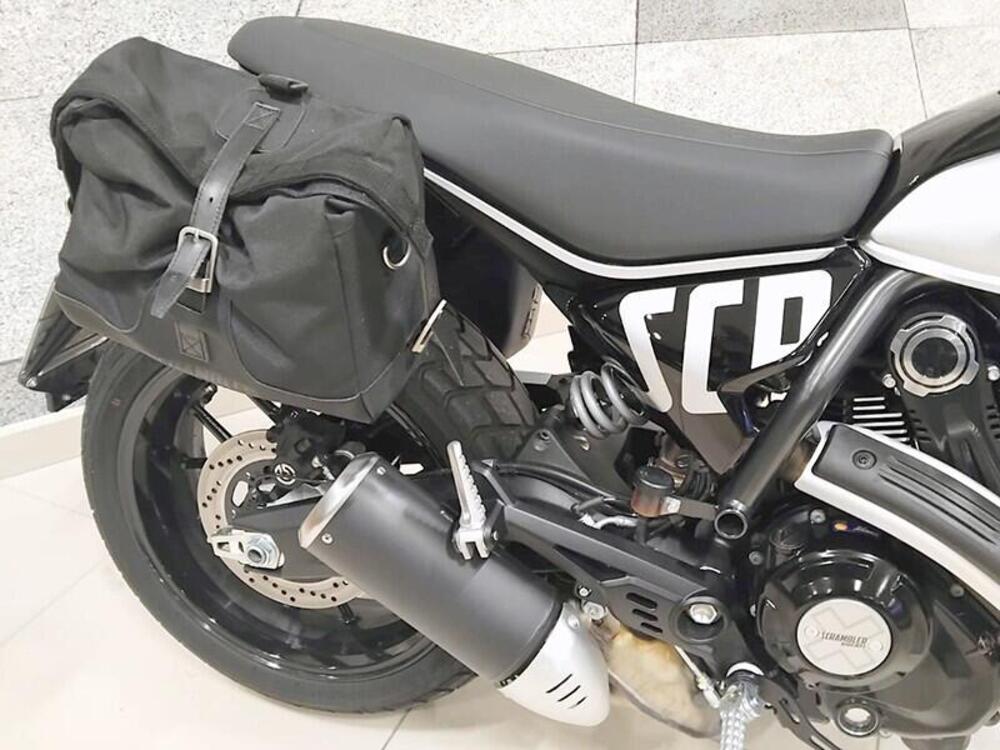 Ducati Scrambler 800 Icon (2023 - 25) (4)