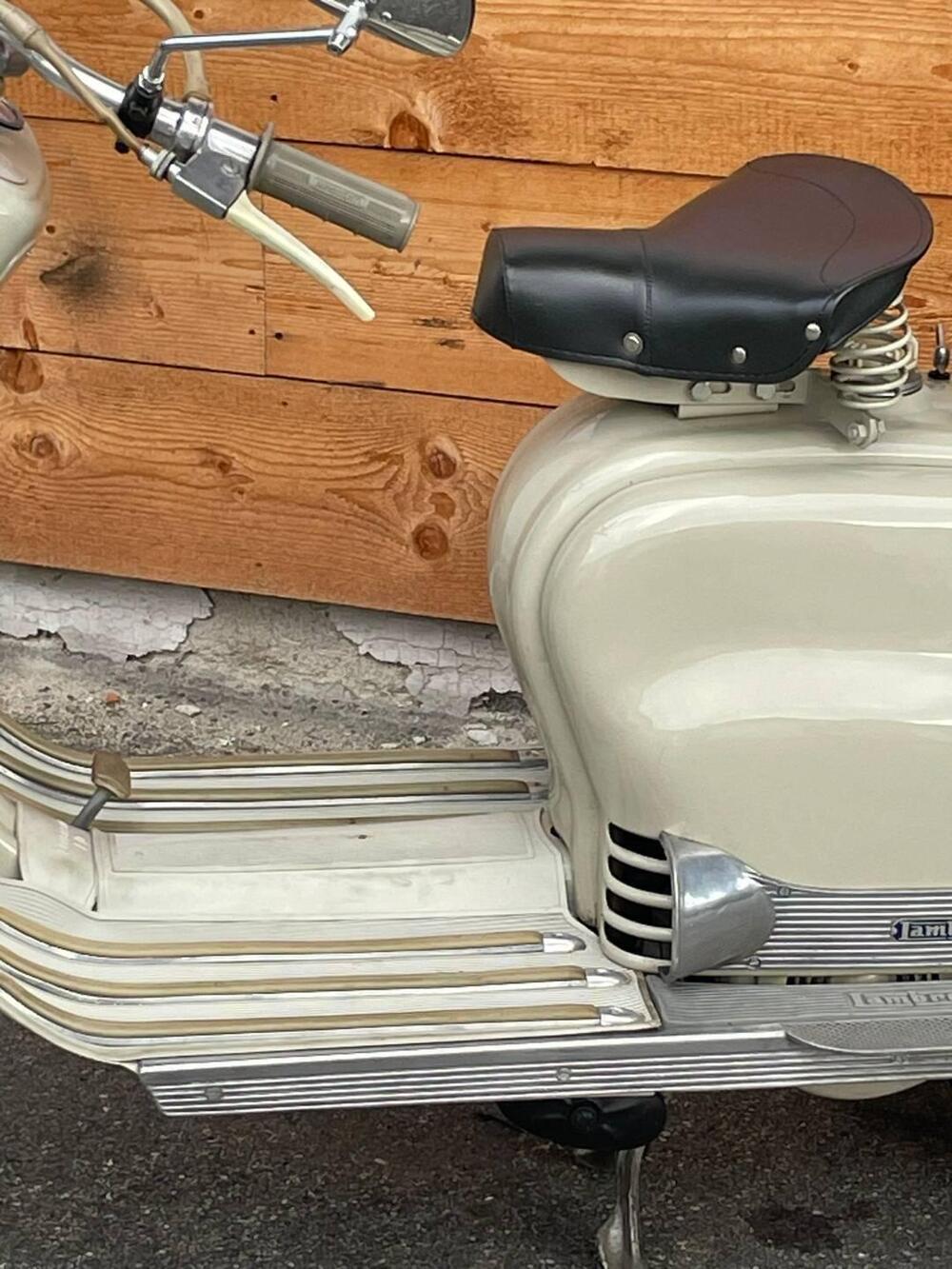 Innocenti ld 150 (6)