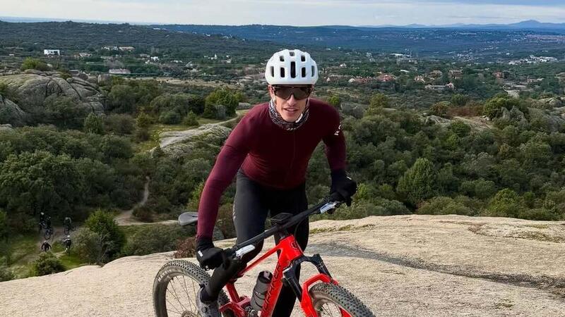 Oltre il dolore: Marc Marquez torna ad allenarsi in mountain bike