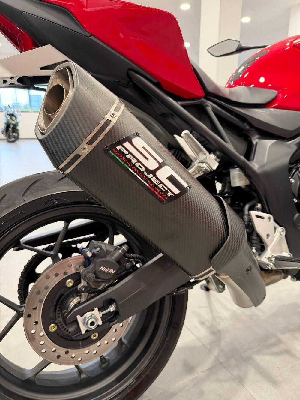 Honda CB 1000 Hornet (2025) (13)