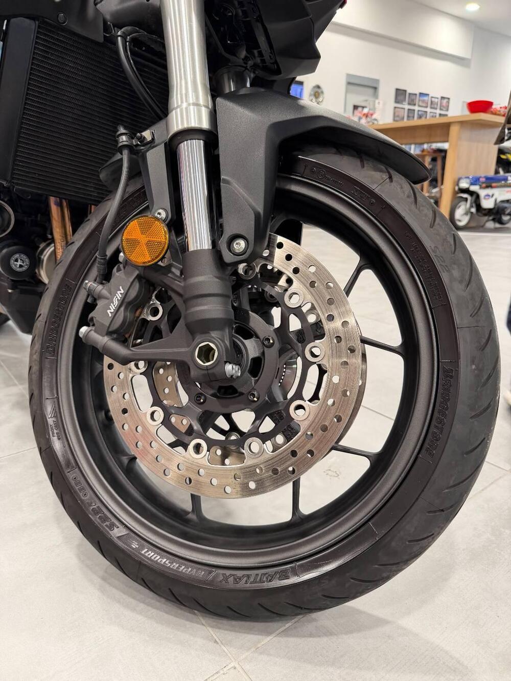 Honda CB 1000 Hornet (2025) (15)