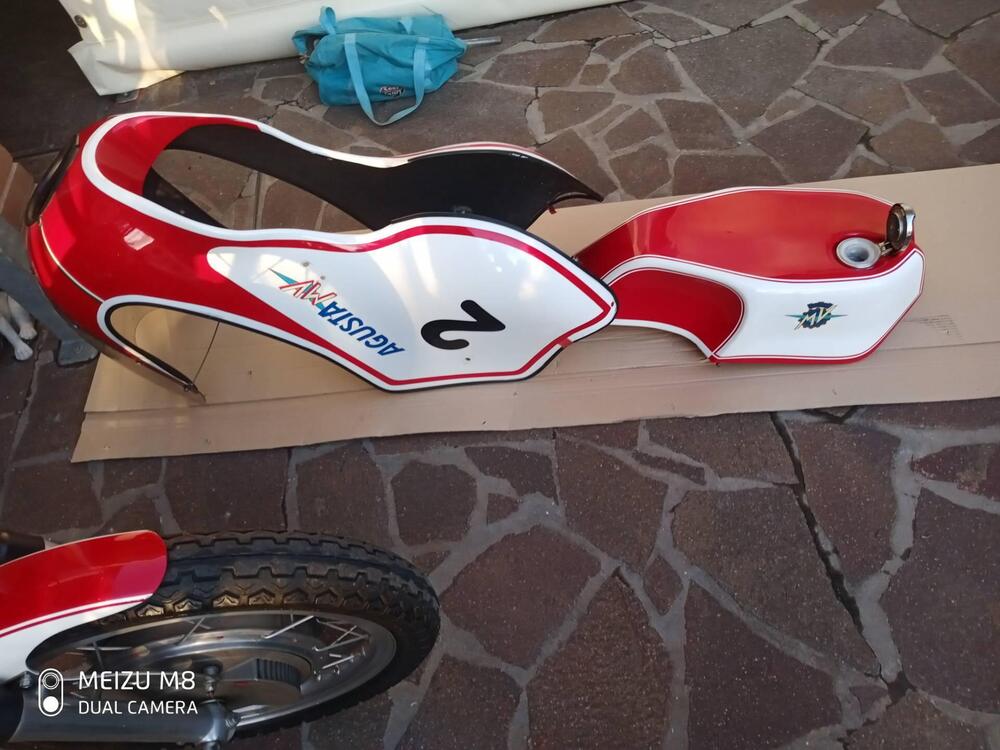 MV Agusta 350 SPORT (6)