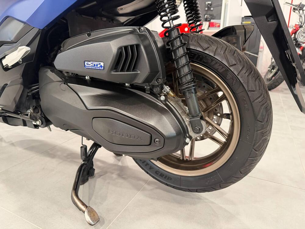 Honda Forza 350 (2022 - 24) (11)