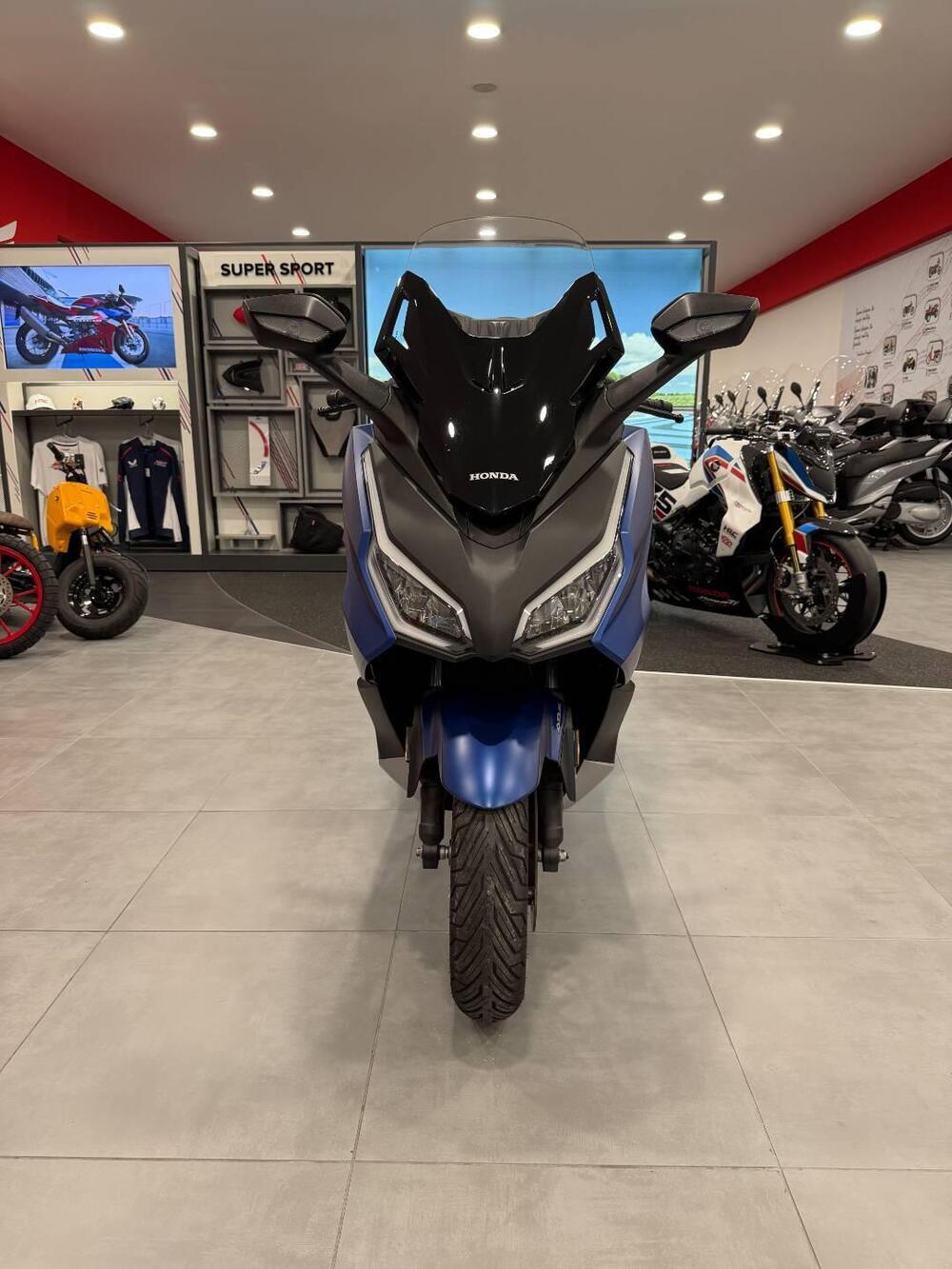 Honda Forza 350 (2022 - 24) (4)