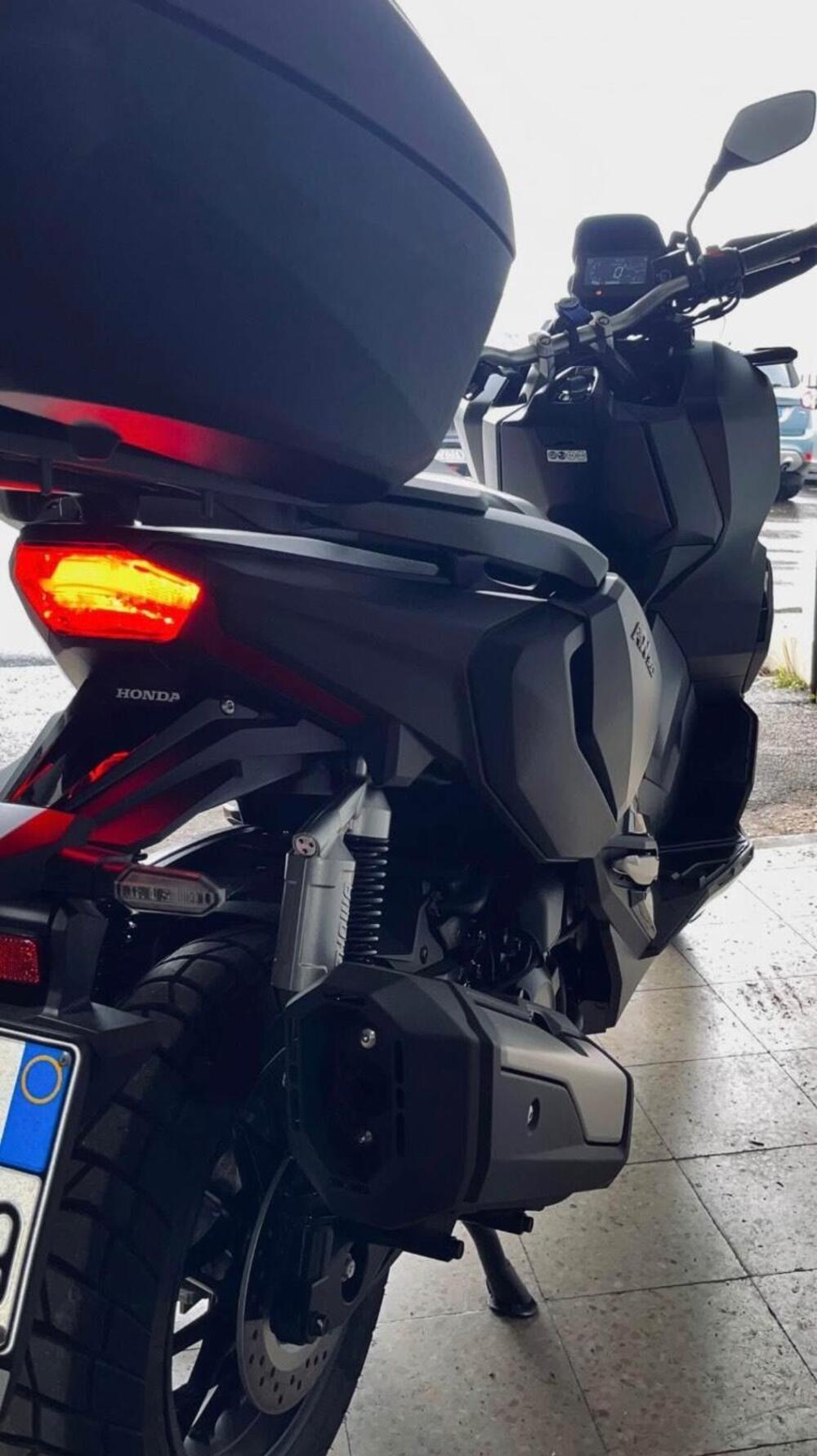 Honda ADV 350 (2022 - 24) (4)