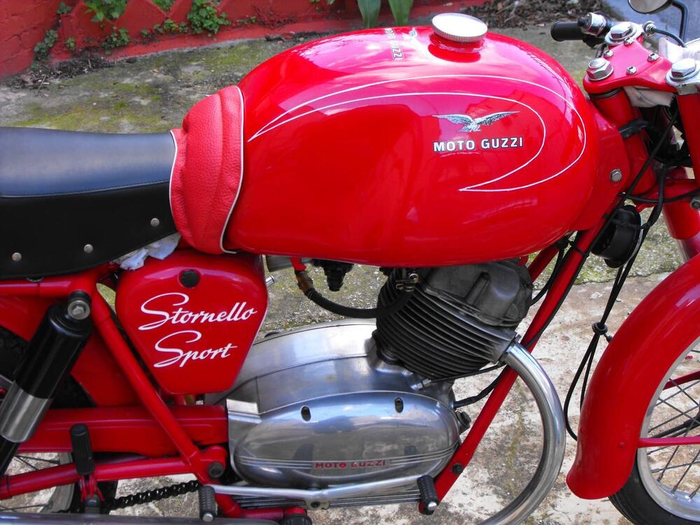 Moto Guzzi Sornello 125 Sport (3)