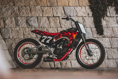 Royal Enfield Guerrilla 450 Carolina Reaper: la special al peperoncino che infiamma il Giappone!