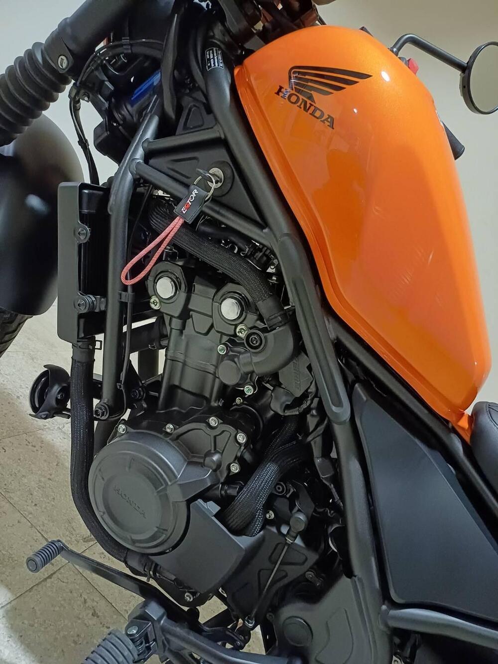 Honda Rebel 250 (2000 - 03) (7)