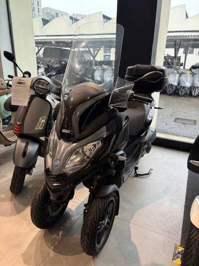Piaggio Mp3 300 Hpe (2019 - 20) usata