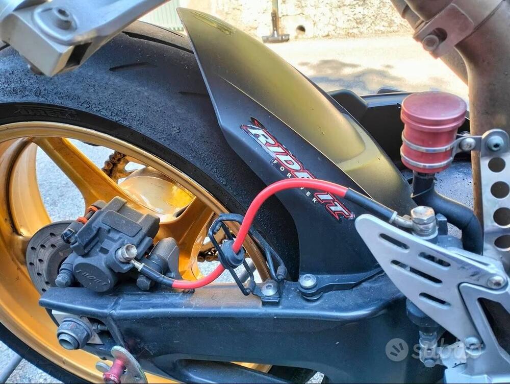 Yamaha YZF R1 (2007 - 08) (5)