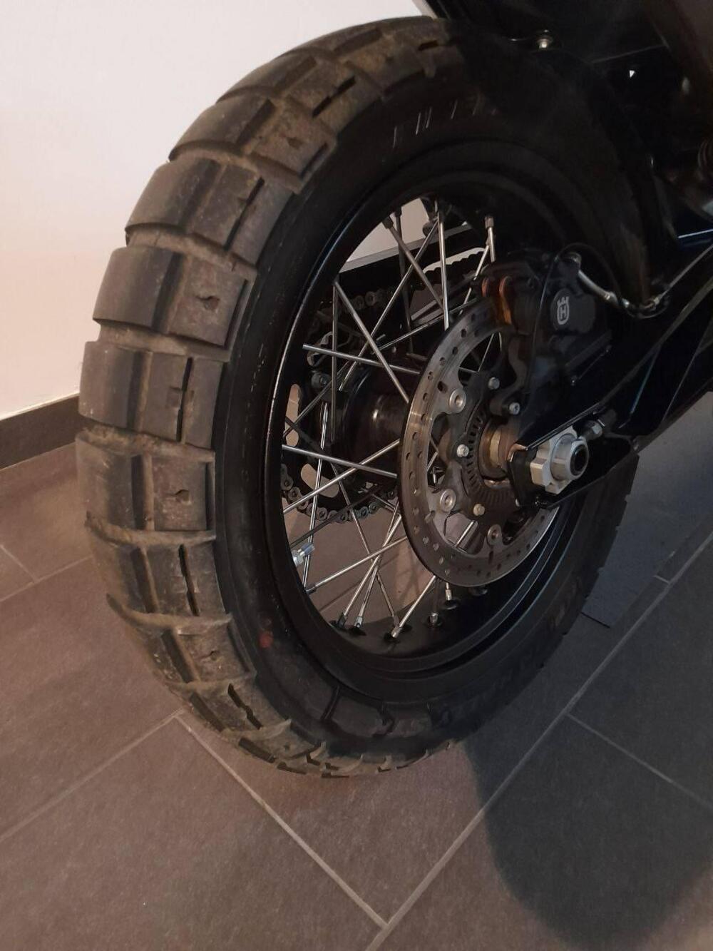 Husqvarna Norden 901 (2022 - 25) (6)