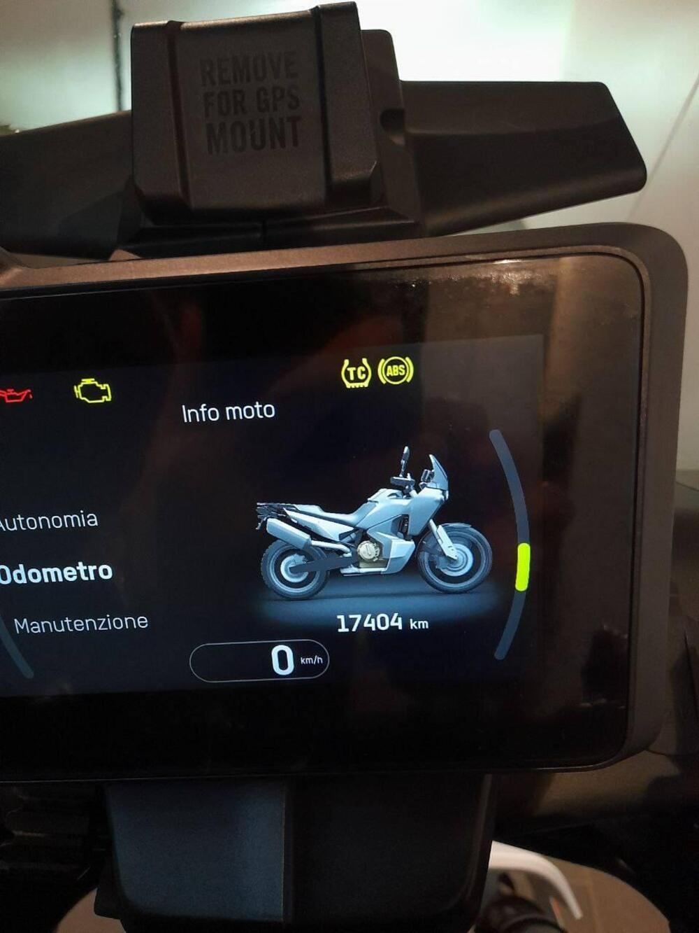 Husqvarna Norden 901 (2022 - 25) (4)