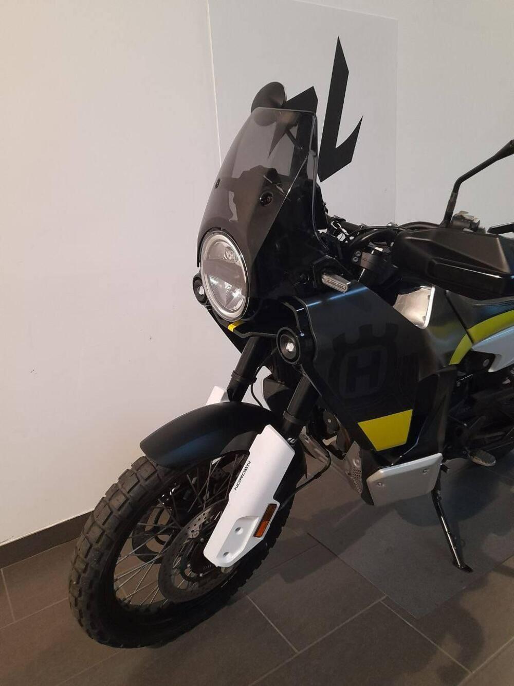 Husqvarna Norden 901 (2022 - 25) (2)