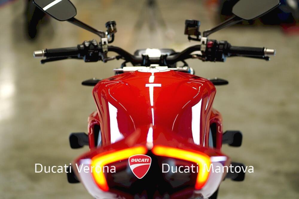 Ducati Streetfighter V4 S (2023 - 24) (18)