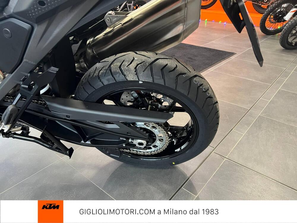 KTM 1390 Super Adventure S EVO (2026) (11)