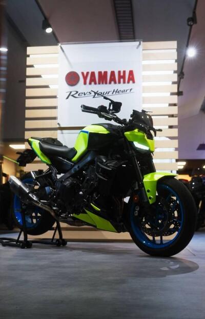 Yamaha MT-09 (2024 - 25) usata