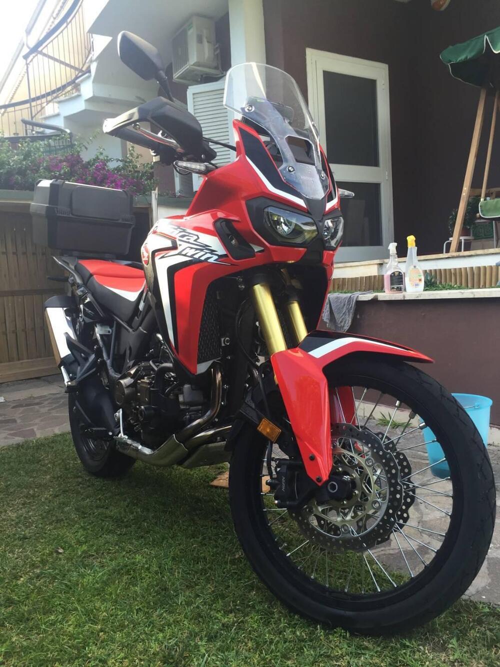 Honda Africa Twin CRF 1000L DCT ABS (2016 - 17) (5)