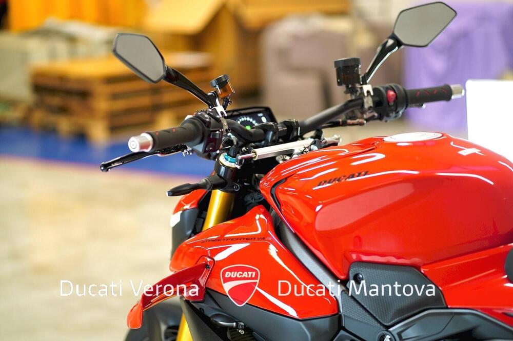 Ducati Streetfighter V4 (2025) (16)