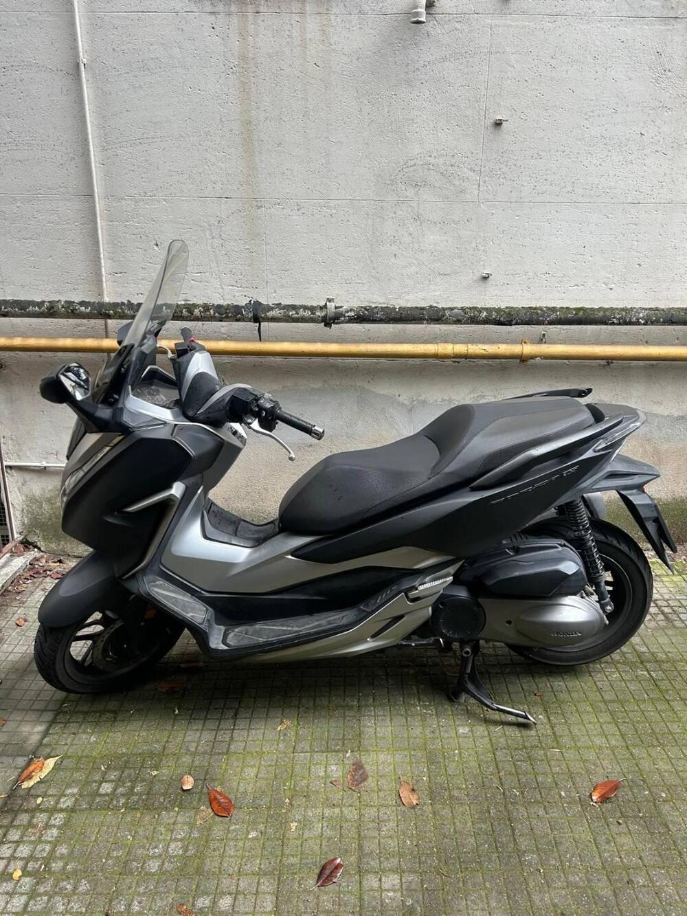 Honda Forza 300 ABS (2018 - 20) (2)