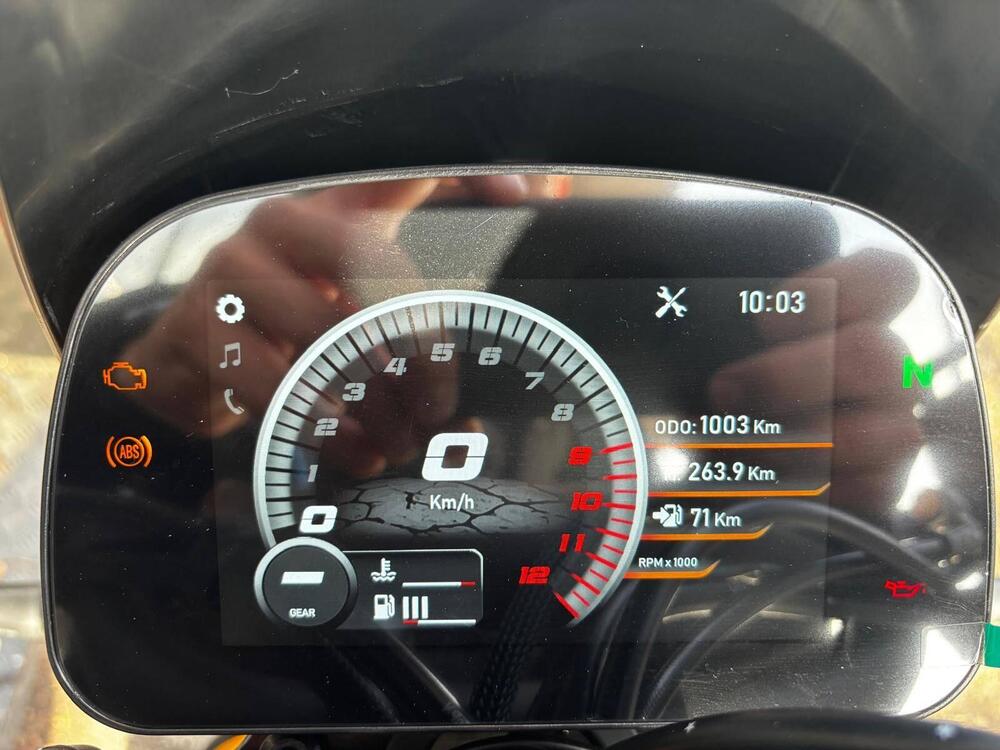 Moto Morini SEIEMMEZZO SCR (2022 - 25) (2)