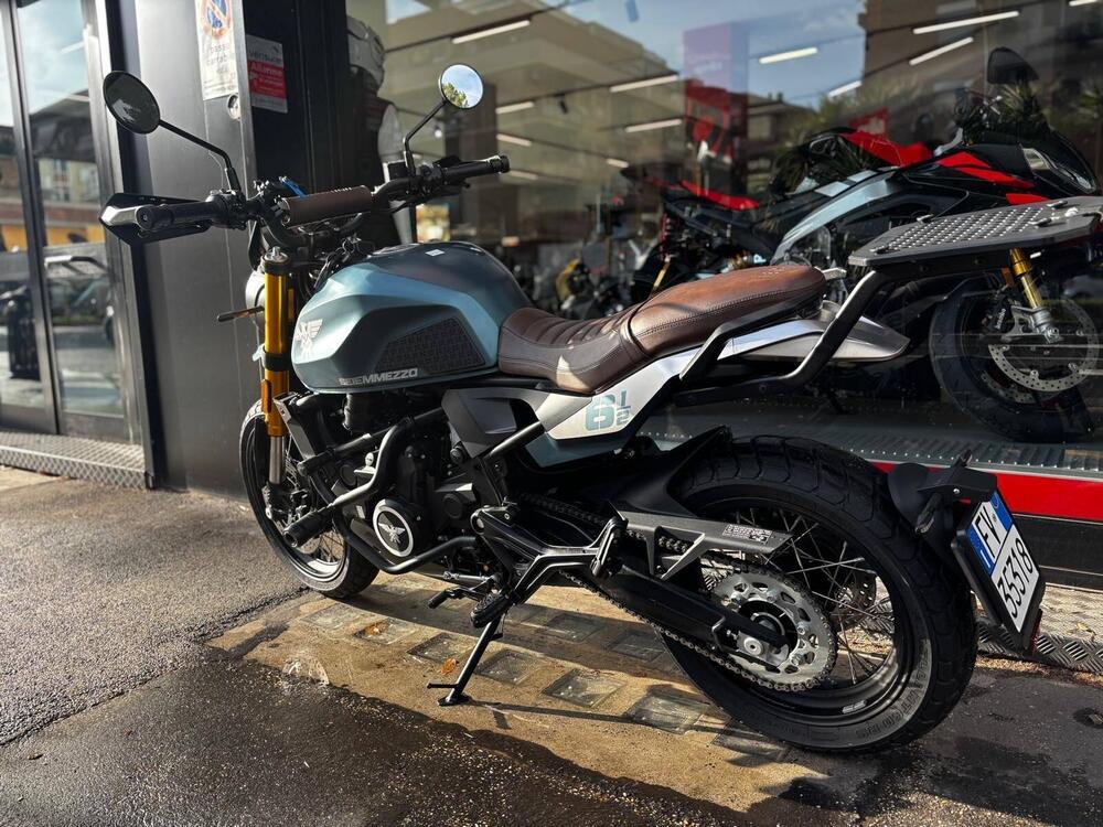 Moto Morini SEIEMMEZZO SCR (2022 - 25) (11)