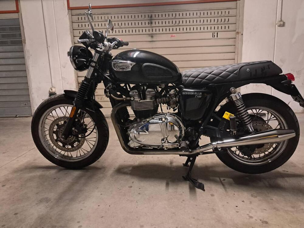 Triumph Bonneville T100 (2001 - 07) (11)