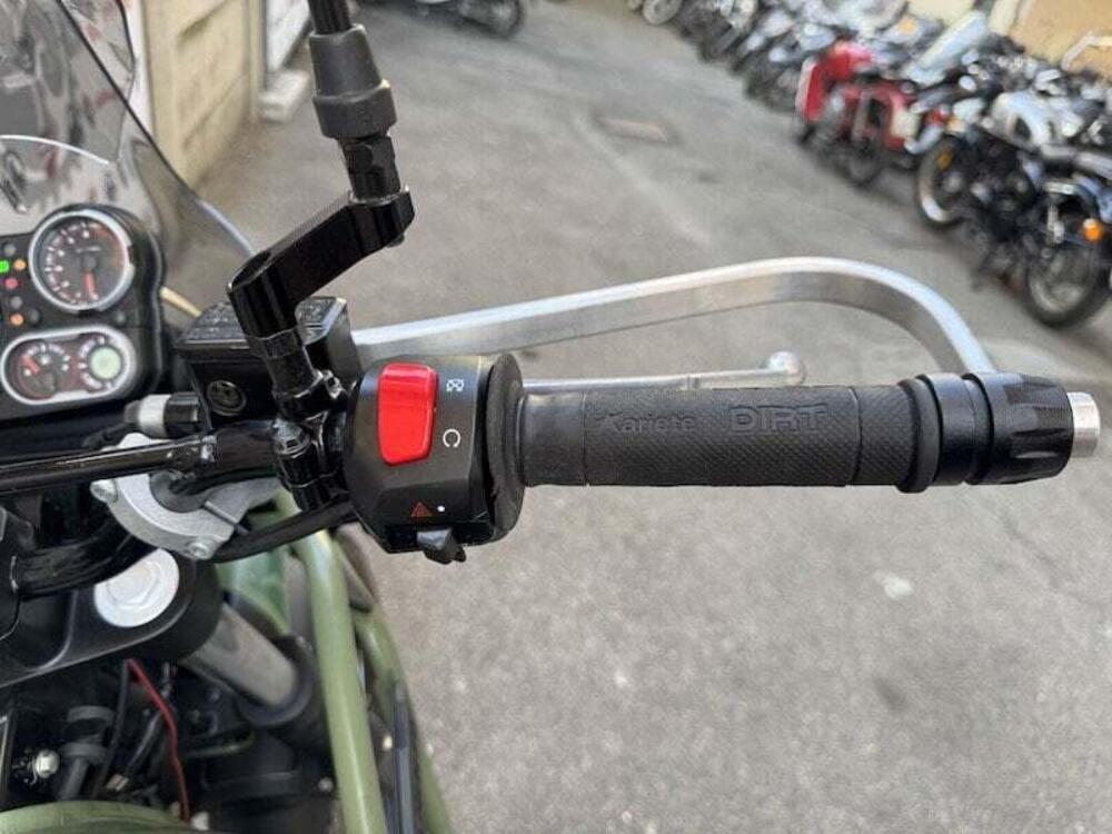 Royal Enfield Himalayan 411 (2021 - 24) (19)