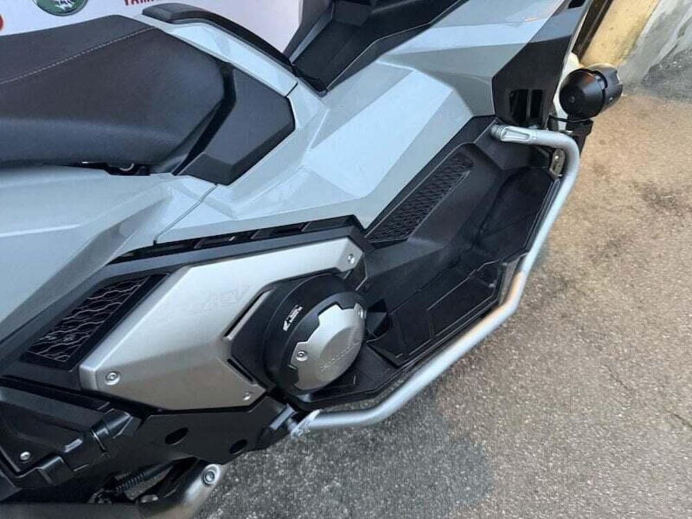 Honda X-ADV 750 DCT (2021 - 24) (8)