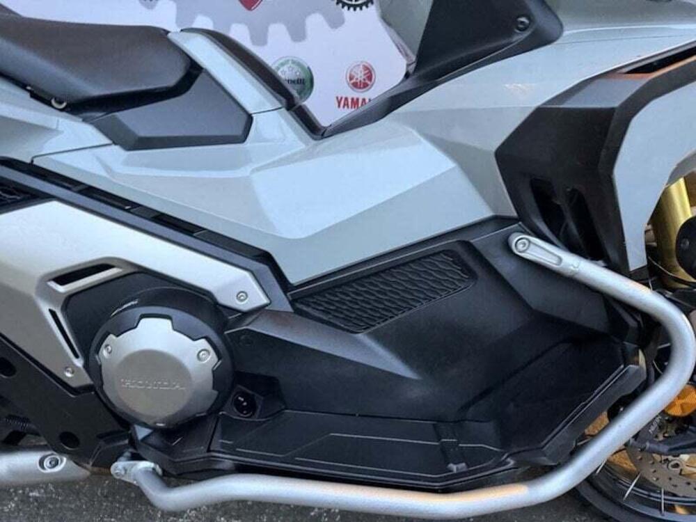 Honda X-ADV 750 DCT (2021 - 24) (9)