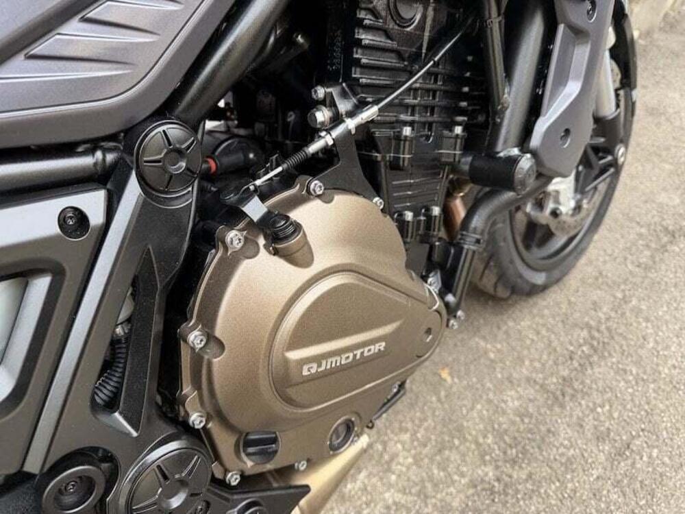 QJ Motor SRK 700 (2023 - 25) (9)