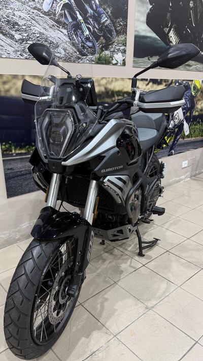 QJ Motor SRT 600 SX (2024 - 25) usata